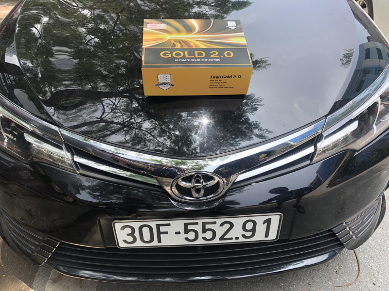 Độ đèn nâng cấp ánh sáng bi Titan Gold 2.0 cho xe Toyota ATis 2018